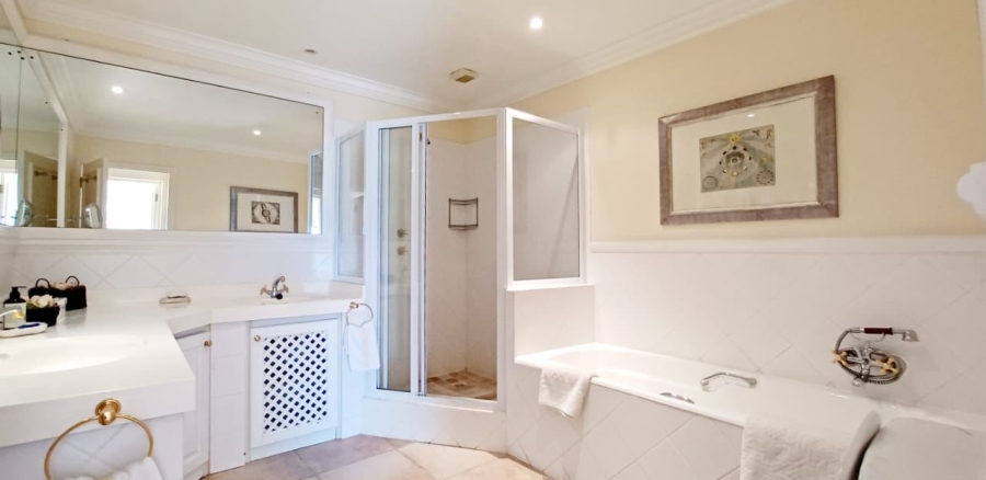 To Let 5 Bedroom Property for Rent in Lower Robberg Western Cape